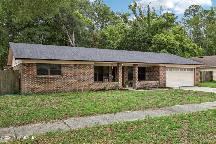 Property Photo:  8839 Heavengate Lane  FL 32257 