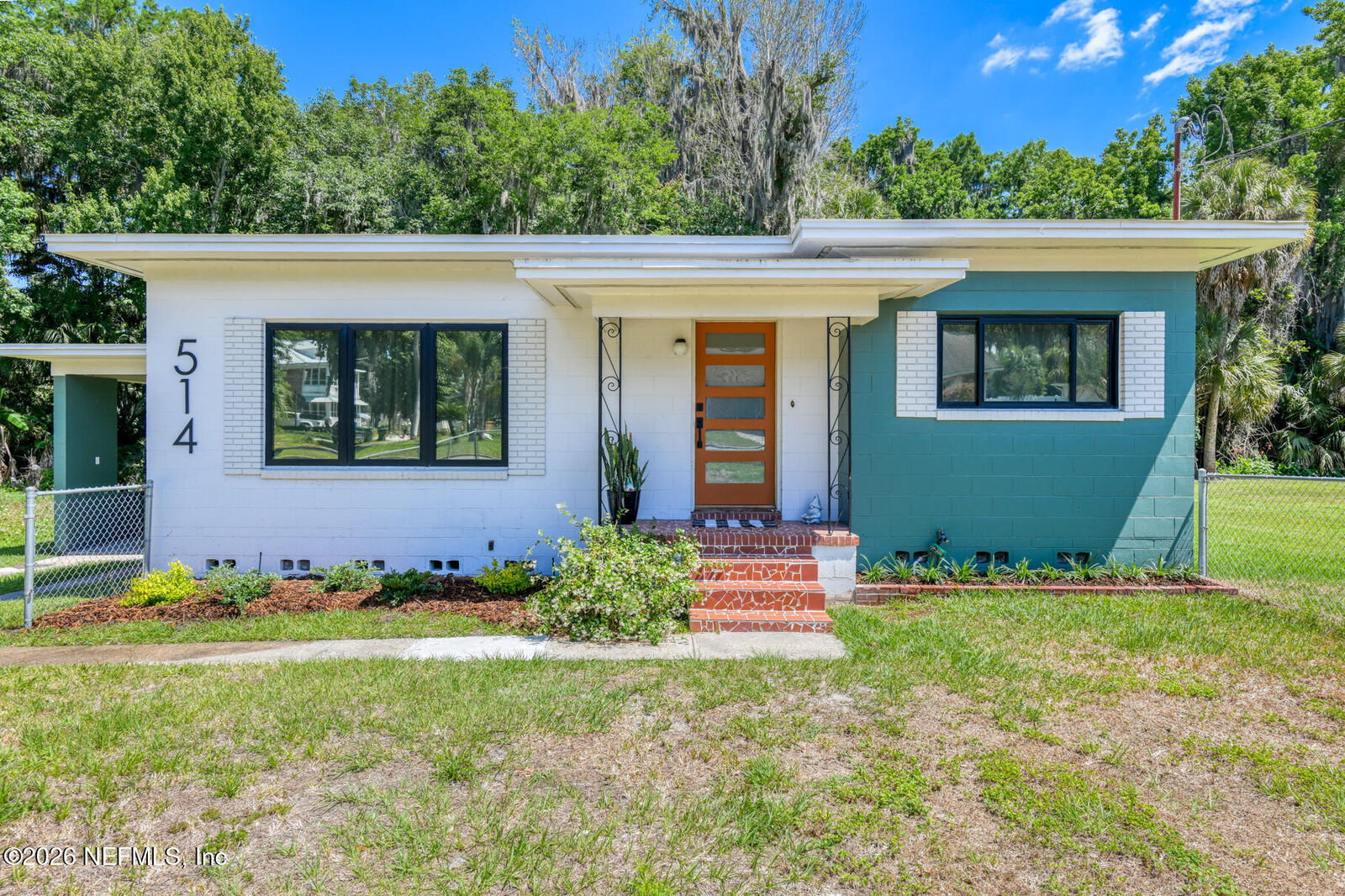 Property Photo:  514 Mulholland  FL 32177 