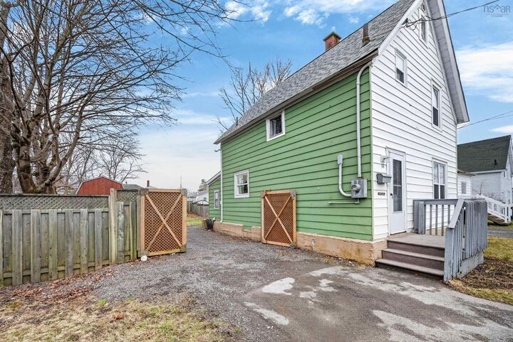 Property Photo:  50 Gritton Avenue  NS B1S 2X9 