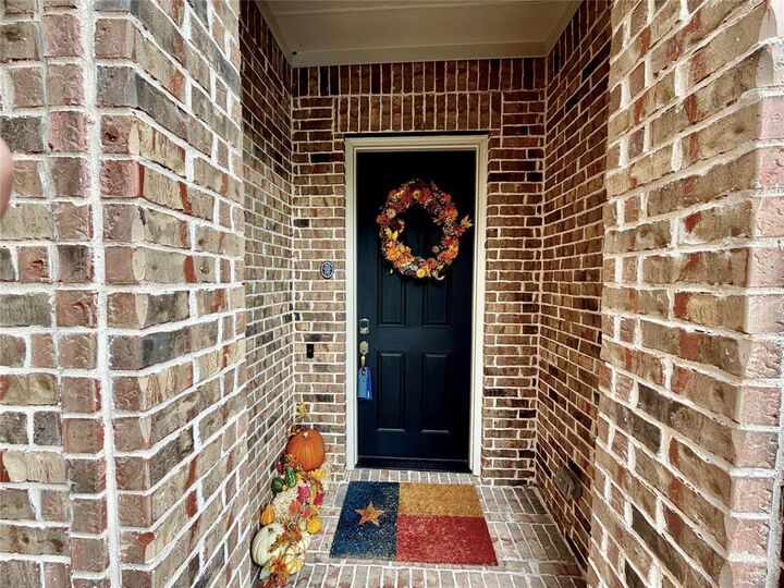 Property Photo:  1211 Great Meadows Drive  TX 75098 