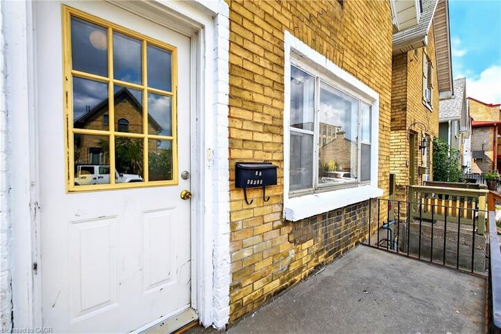 Property Photo:  15 Warnock Street Upper  ON N1R 2A7 