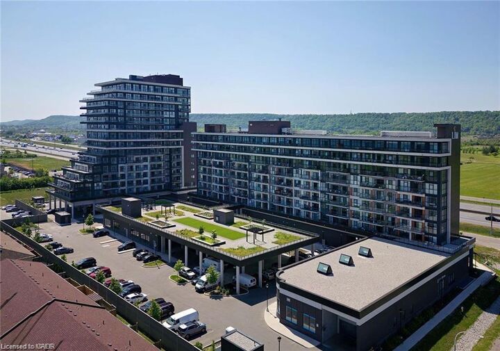 Property Photo:  560 North Service Road 303  ON L3M 0G3 