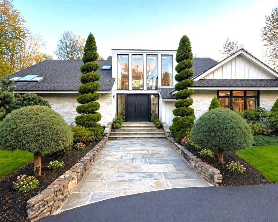 Property Photo:  34 Tennyson  MA 01106 