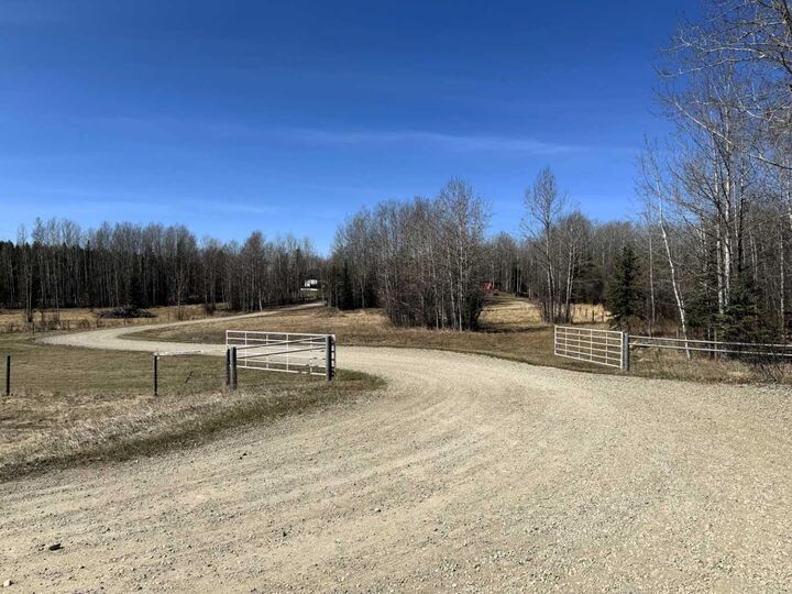 Property Photo: 54520 Range Road 160 AB T7E 3P6