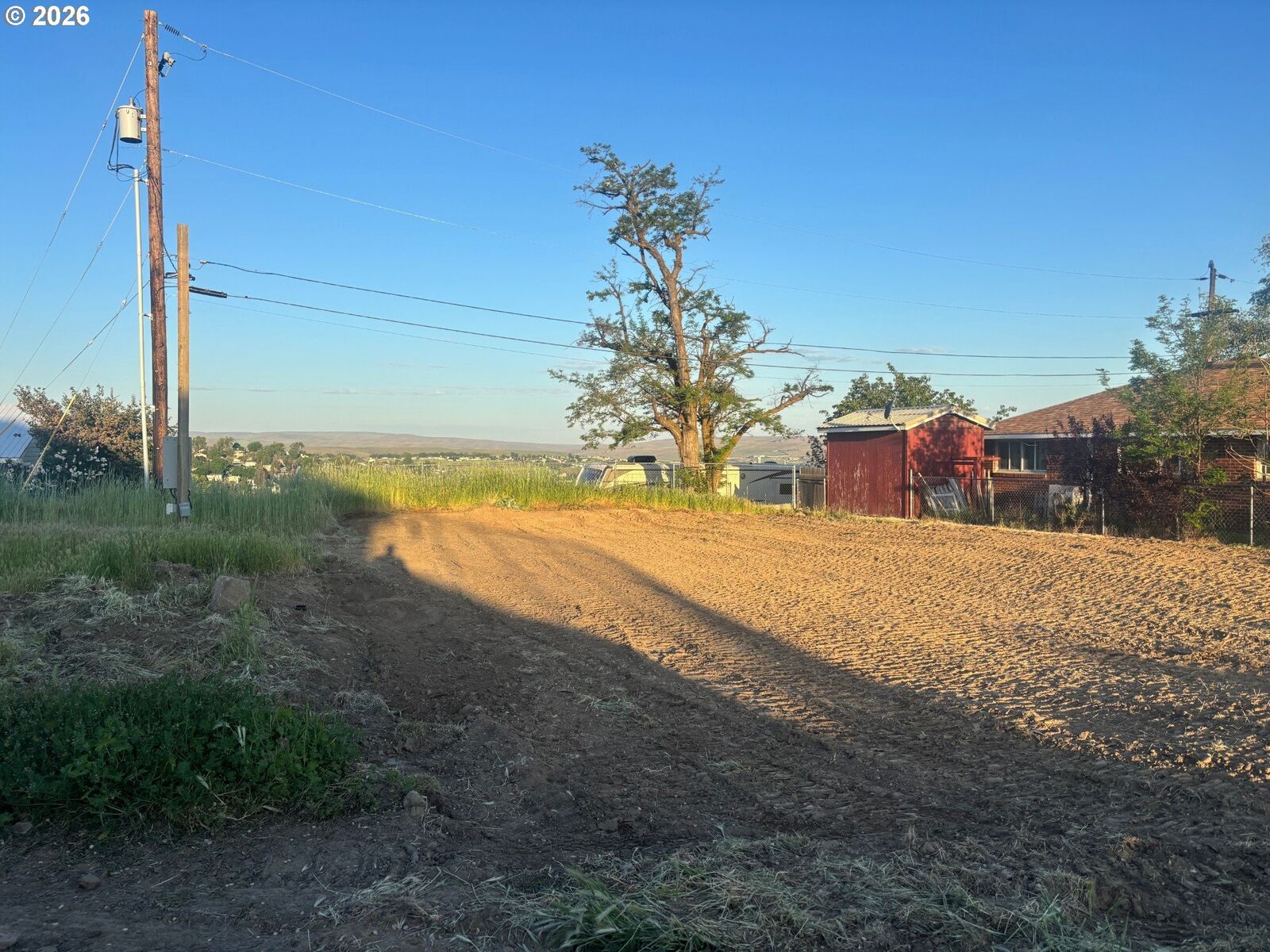 Property Photo:  815 SE 6th St  OR 97801 
