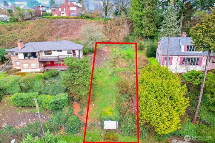Property Photo:  3502 E Terrace Street  WA 98122 