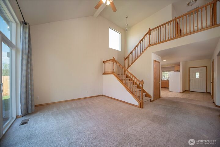 Property Photo:  1805 E 14th Avenue  WA 98926 