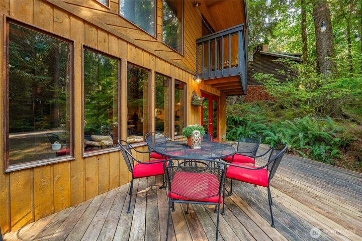 Property Photo:  7082  Olympus Way  WA 98244 
