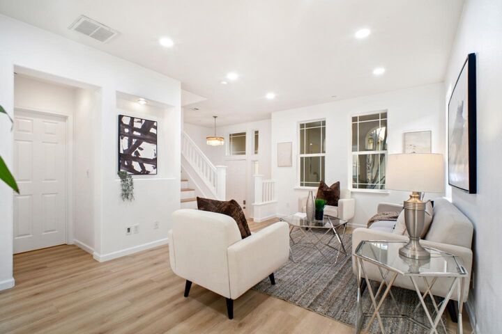 Property Photo:  915 Ternura Loop  CA 95035 