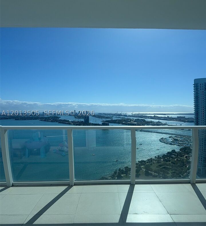 Property Photo: 2020 N Bayshore Dr 3804 FL 33137