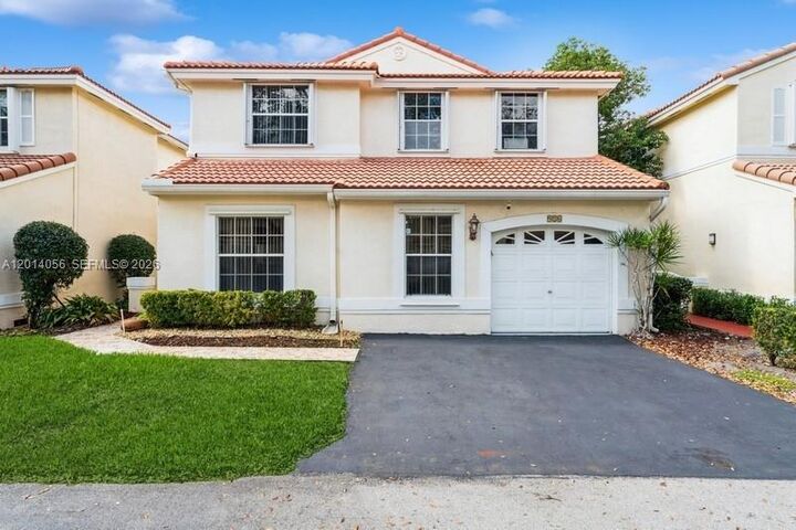 Property Photo: 926 Opal Ter FL 33326