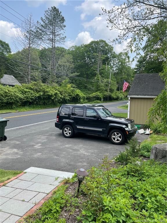 Property Photo:  37 Dodgingtown Road 37B  CT 06470 