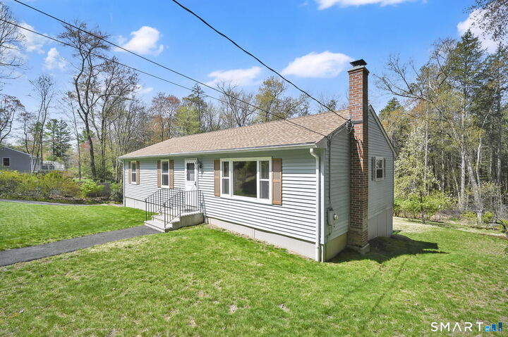 Property Photo:  129 Conklin Road  CT 06076 