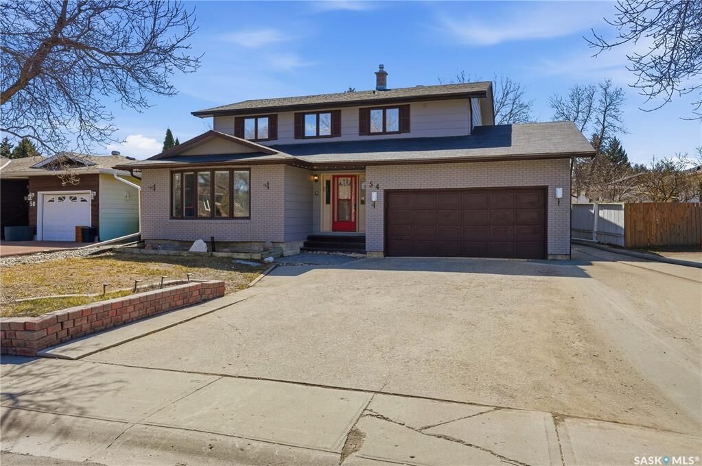 Property Photo:  54 Schwann Place  SK S4V 0C3 