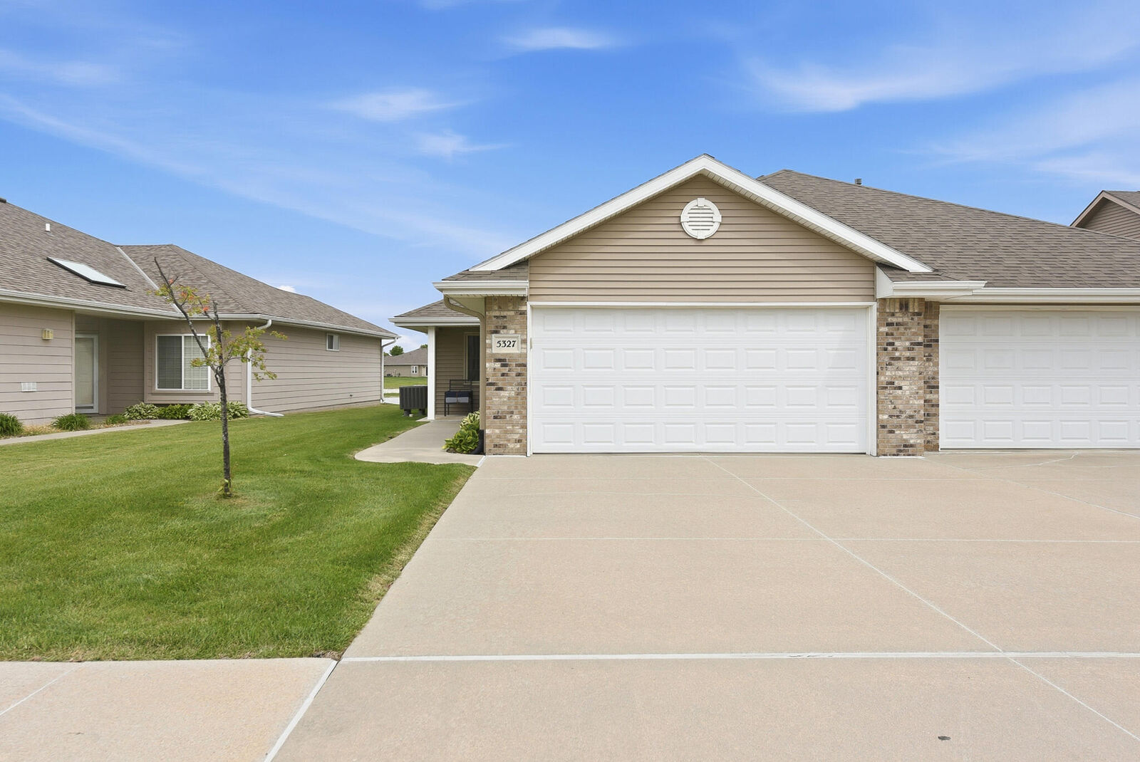 Property Photo:  5327 Hardings Landing Road  IA 51501 