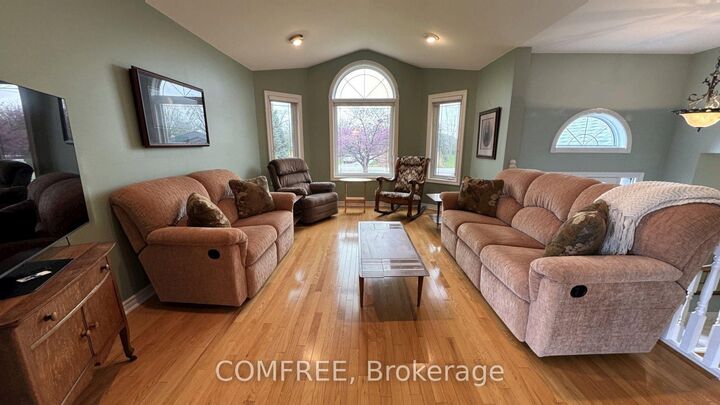 Property Photo: 372 East Puce Road ON N8L 0C6