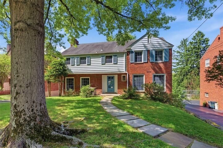 Property Photo:  334 Jefferson Dr  PA 15228 