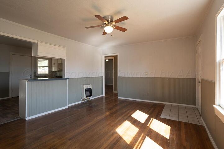 Property Photo:  4422 S Ong Street  TX 79110-2042 