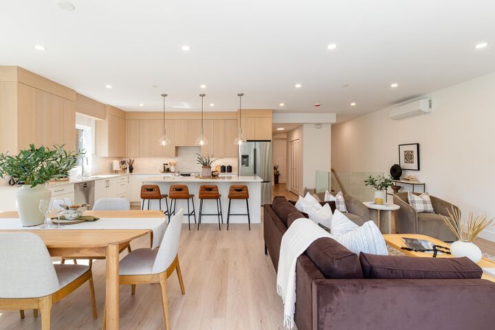 Property Photo: 2098 Crumpit Woods Drive 1 BC V8B 0T6
