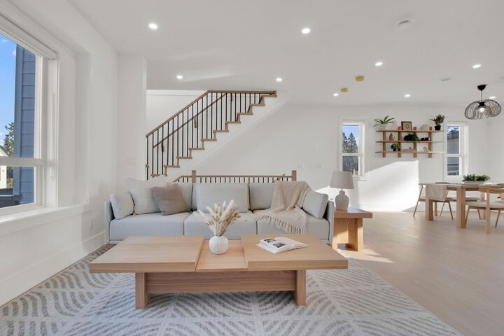 Property Photo: 16058 9A Avenue 102 BC V4A 4W5