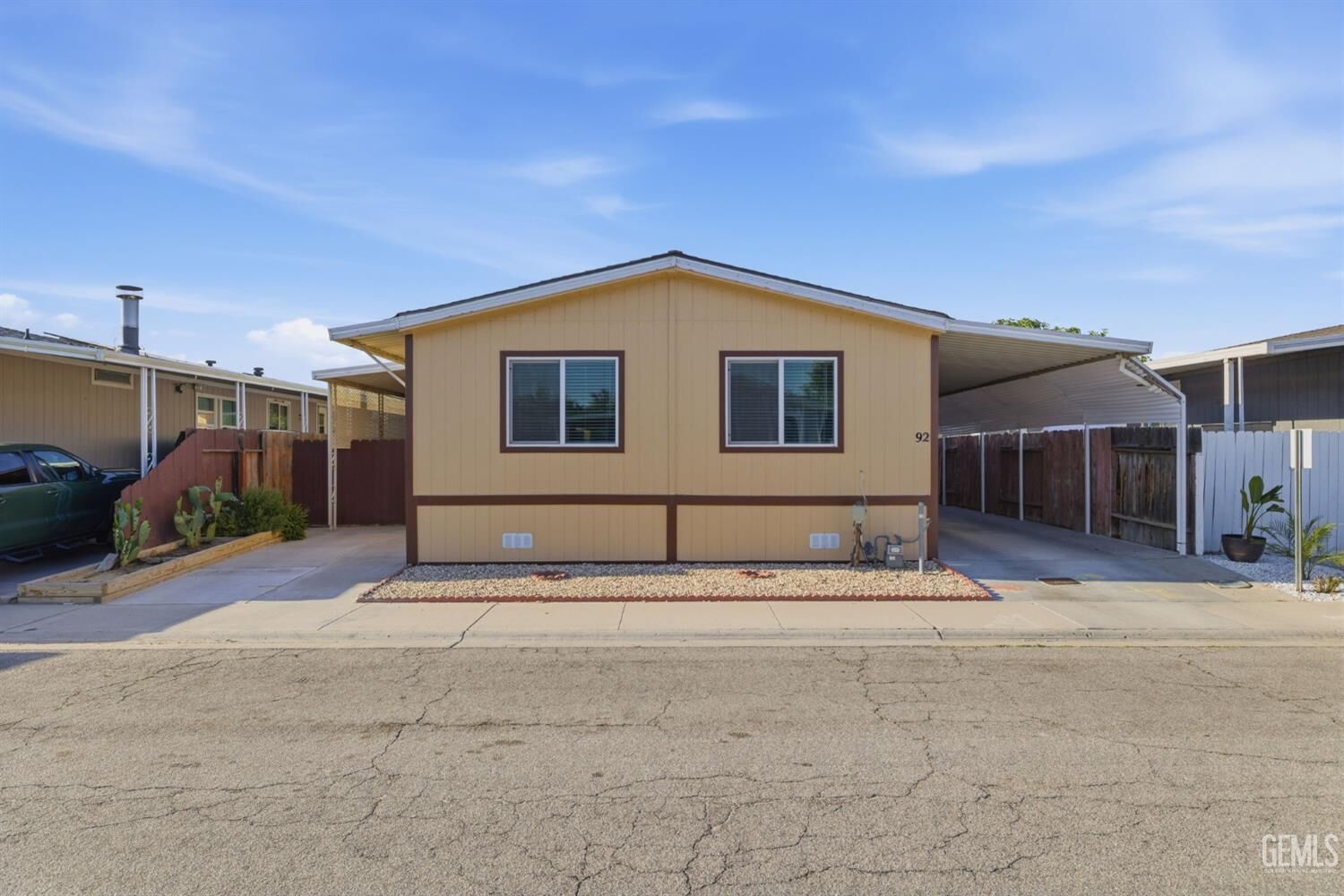 Property Photo: 1301 Taft Hwy 92 CA 93307
