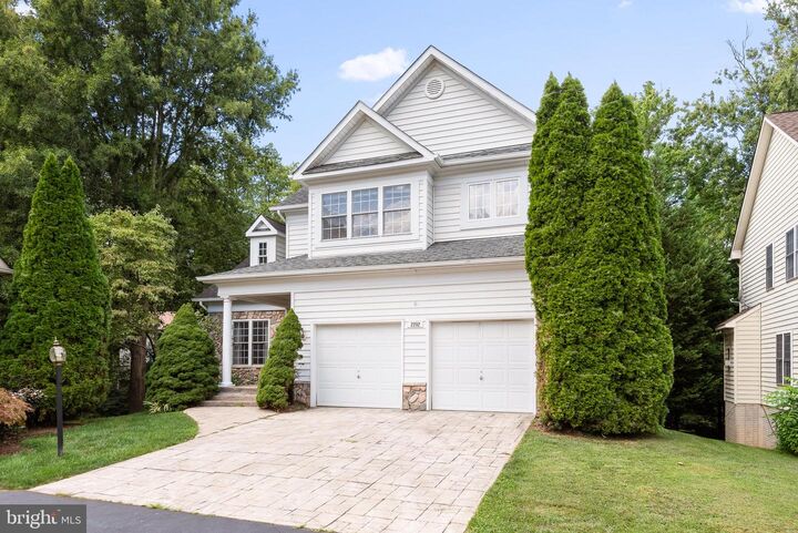 Property Photo: 2202 Sarah Woods Court VA 22182