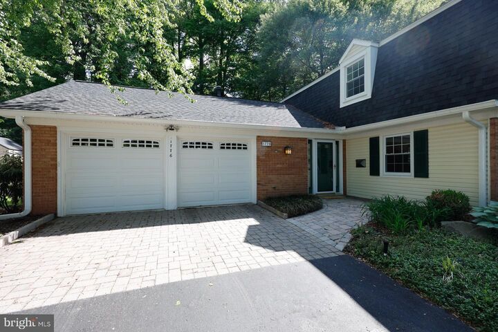 Property Photo:  1776 Crofton Parkway  MD 21114 