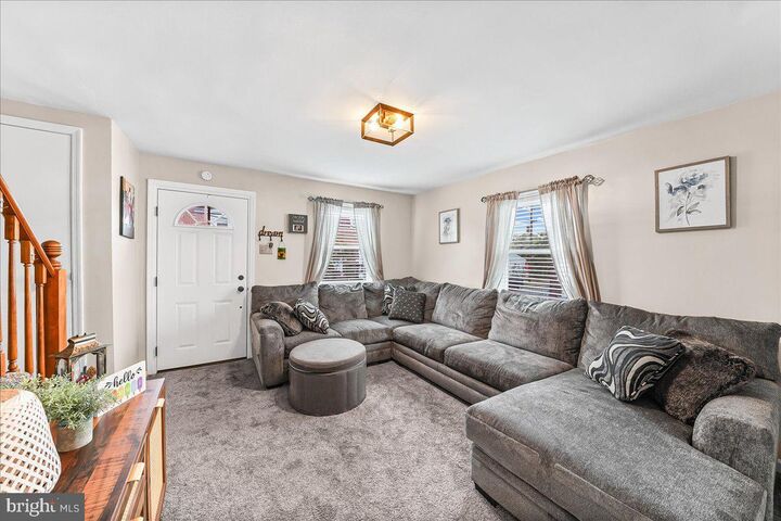 Property Photo:  408 Carlisle Avenue  PA 19076 