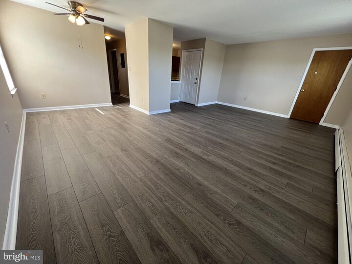 Property Photo:  306 Walnut Court Way  PA 19348 