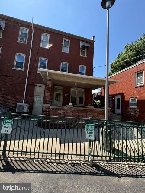 Property Photo:  1007 Mt Laurel Avenue 2  PA 19560 