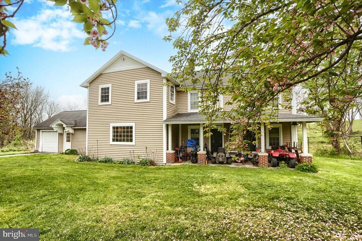 Property Photo:  59 Hillymede Road  PA 17036 