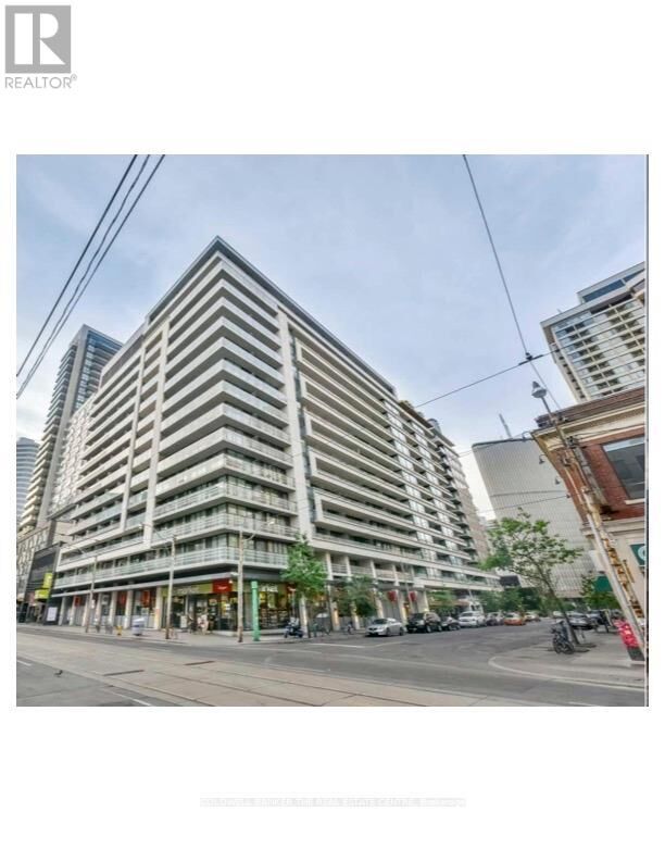 Property Photo:  111 Elizabeth Street 1710  ON M5G 1P7 