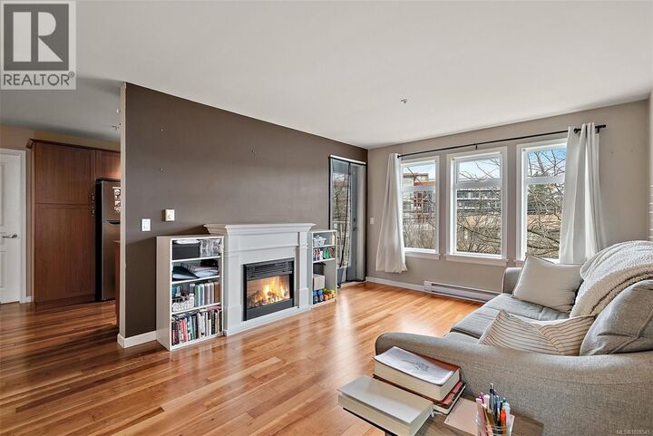 Property Photo:  655 Goldstream Avenue 306  BC V9B 0G2 