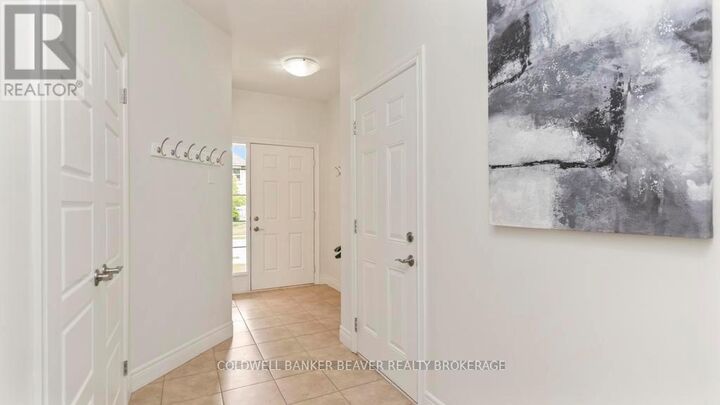 Property Photo:  65 Orchard Street 11  ON N6J 2R4 