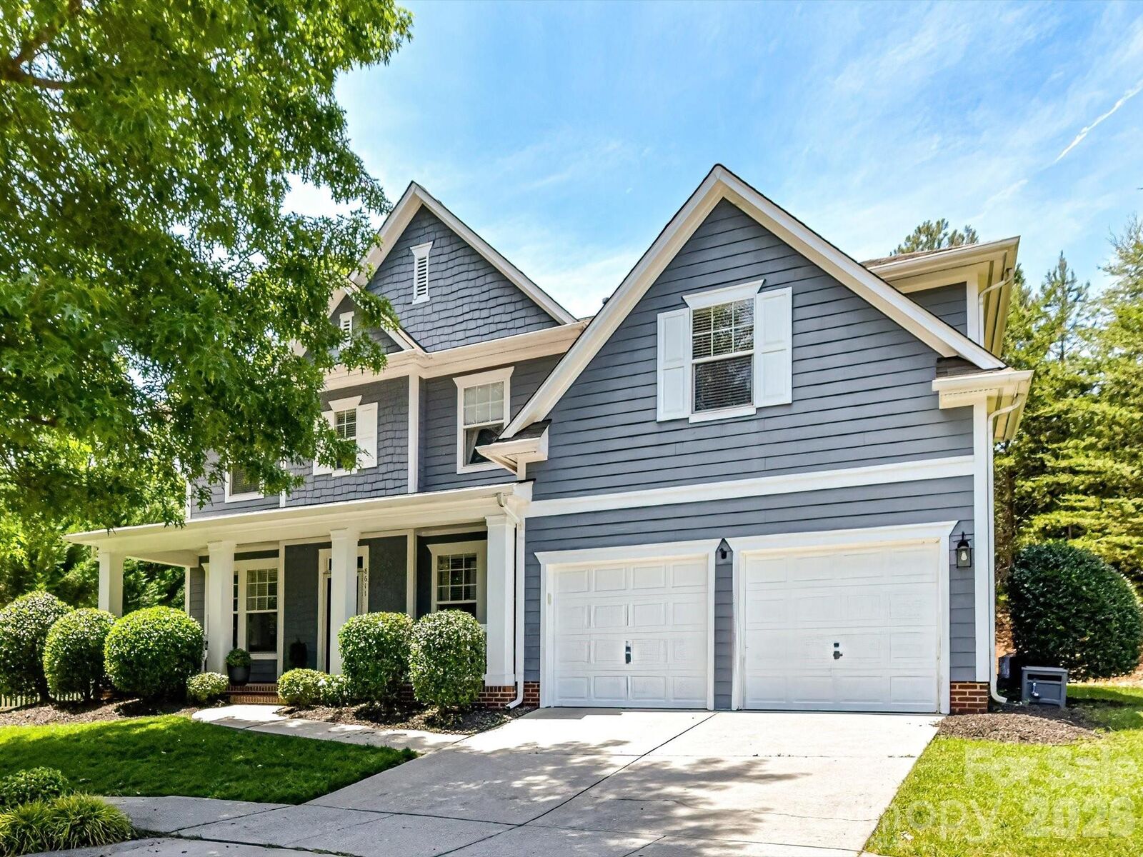 Property Photo: 8611 Covedale Crossings Circle NC 28031