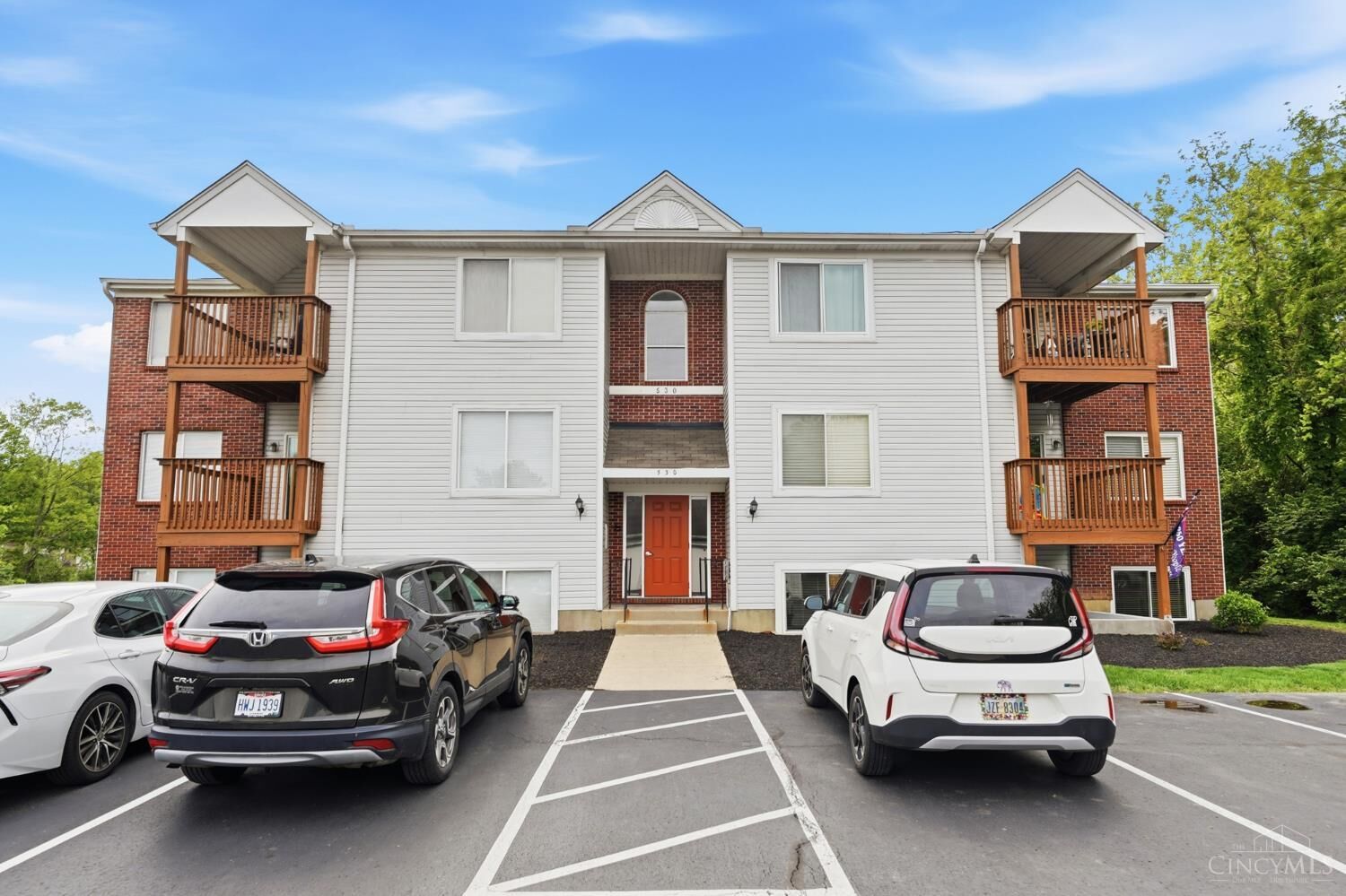 Property Photo:  530 Aspen Glen Drive  OH 45244 