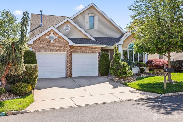 Property Photo:  36 Wintons Way  NJ 08831 