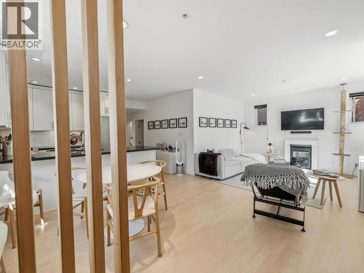 Property Photo:  83 West 15th Avenue  BC V5Y 1X7 