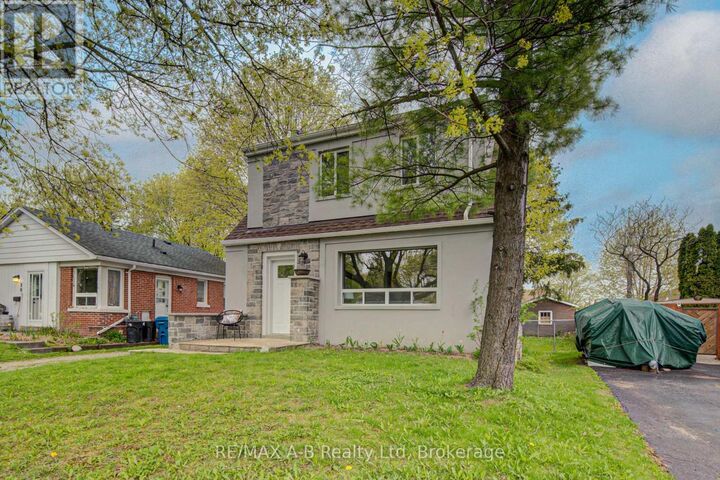 Property Photo:  34 Somerset Street  ON N5A 6K1 