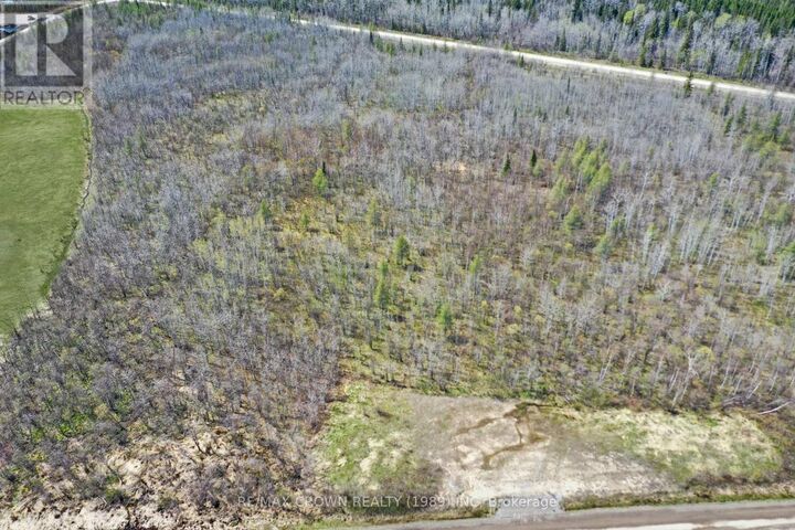 Property Photo:  73 Clear Lake Road North  ON P5N 2X7 
