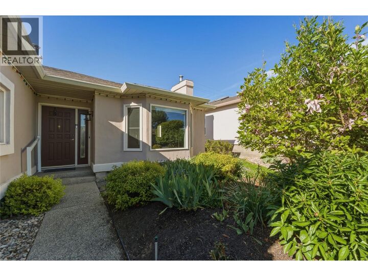 Property Photo: 1220 25 Avenue 46 BC V1T 9A1