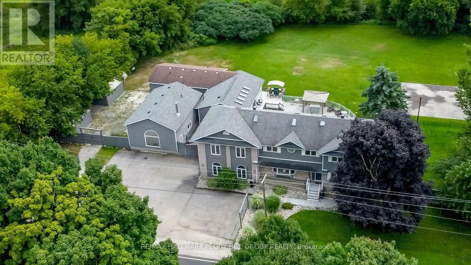 Property Photo:  1923 10th Line  ON L9S 3P5 