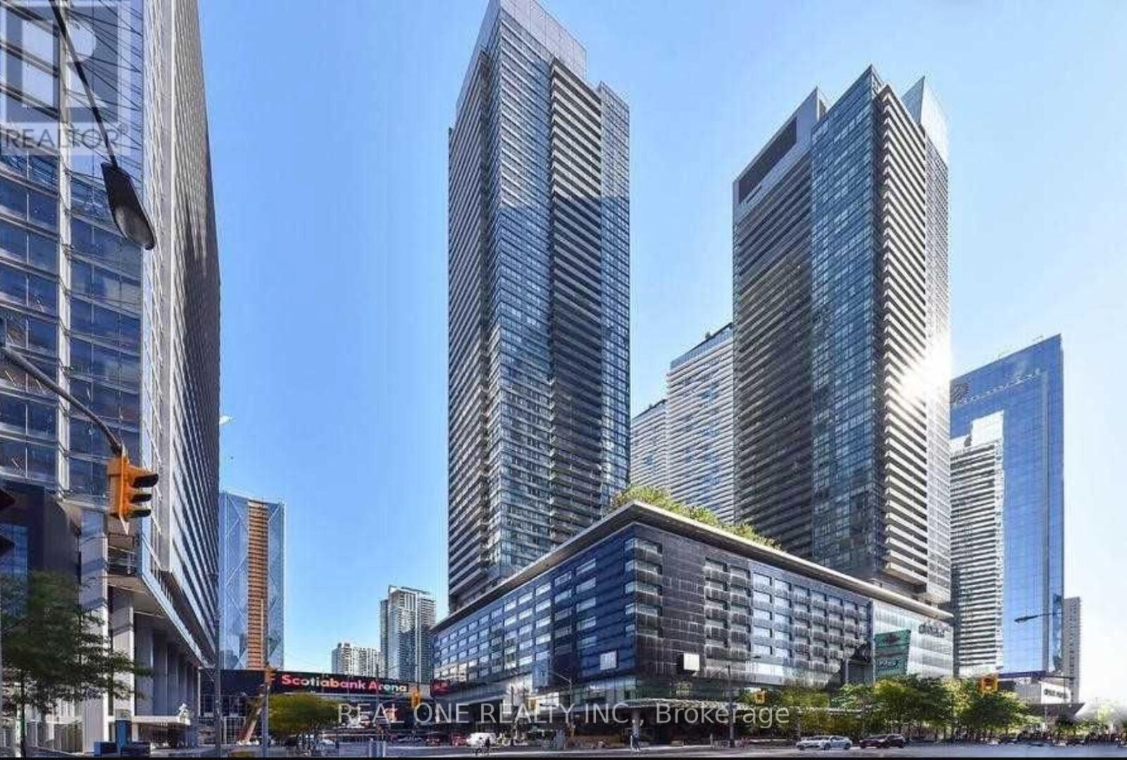Property Photo:  65 Bremner Boulevard 2205  ON M5J 0A7 