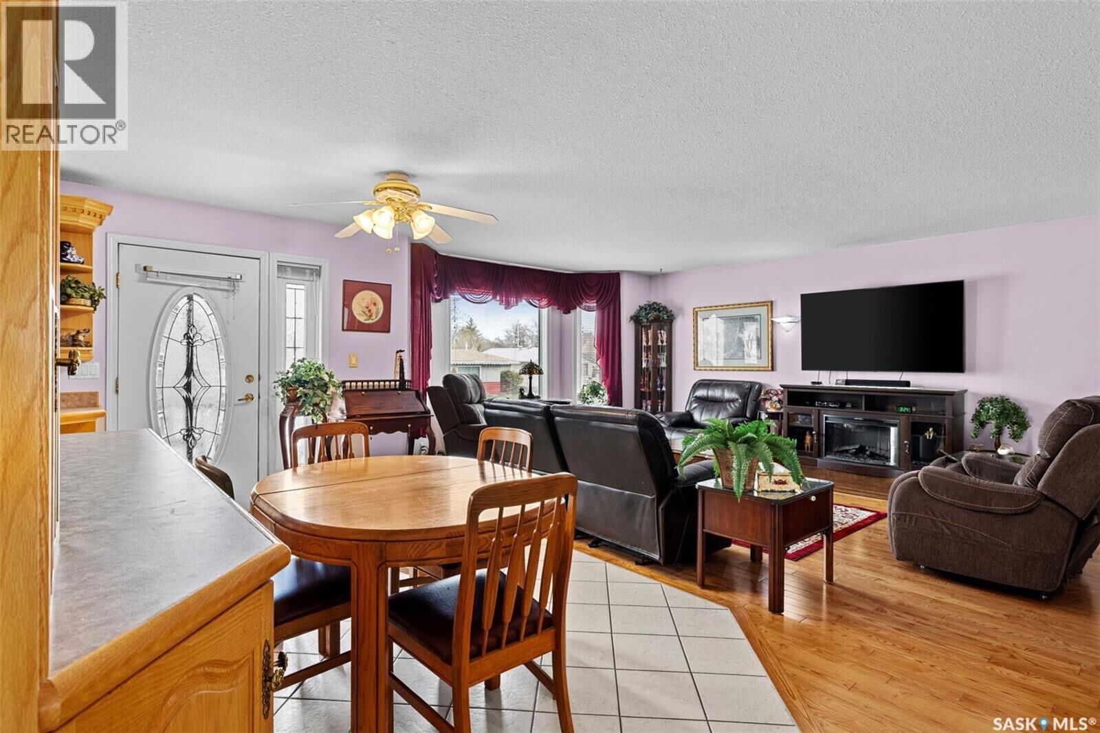Property Photo:  346 Halifax Street  SK S4R 1T2 