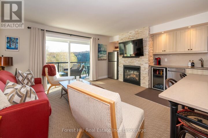 Property Photo:  1235 Deerhurst Drive 303  ON P1H 2E8 
