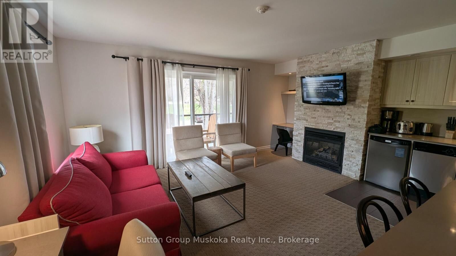 Property Photo:  1235 Deerhurst Drive 52-207  ON P1H 2E8 