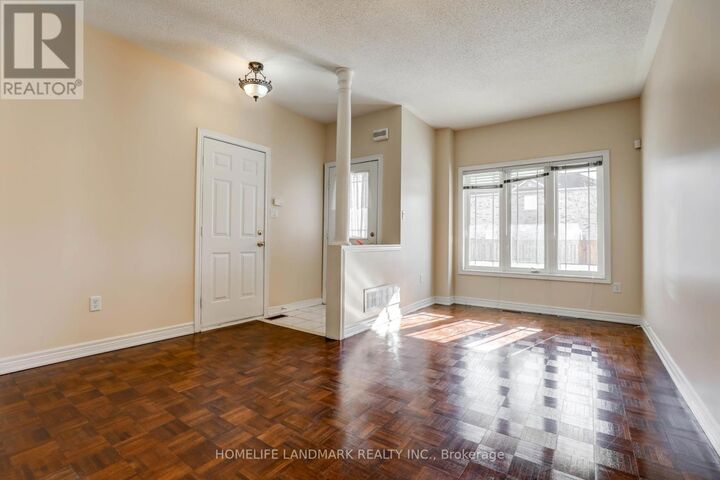 Property Photo:  262 Farmstead Road  ON L4S 2K5 