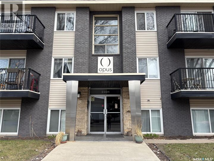 Property Photo:  2 2301 7th Street E  SK S7H 1A2 