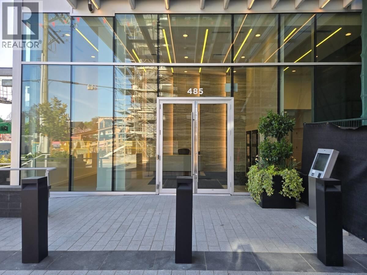 Property Photo:  485 West 42nd Avenue 2102  BC V5Y 0R6 