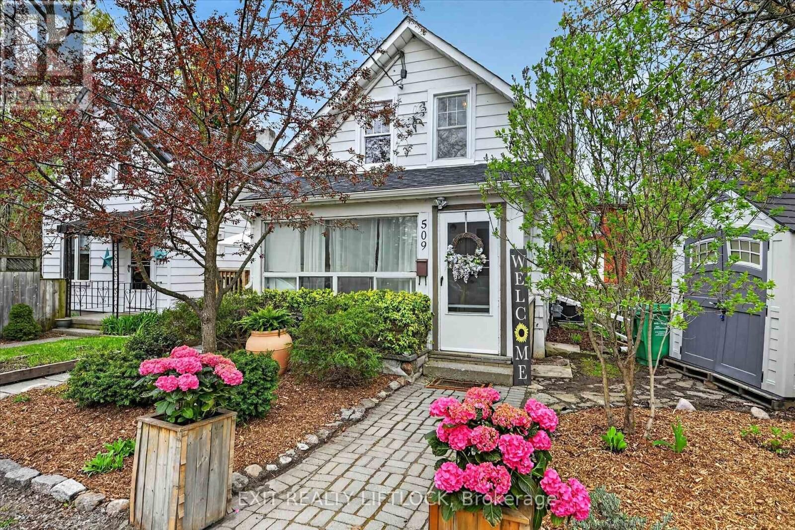 Property Photo:  509 Gilchrist Street  ON K9H 4N7 